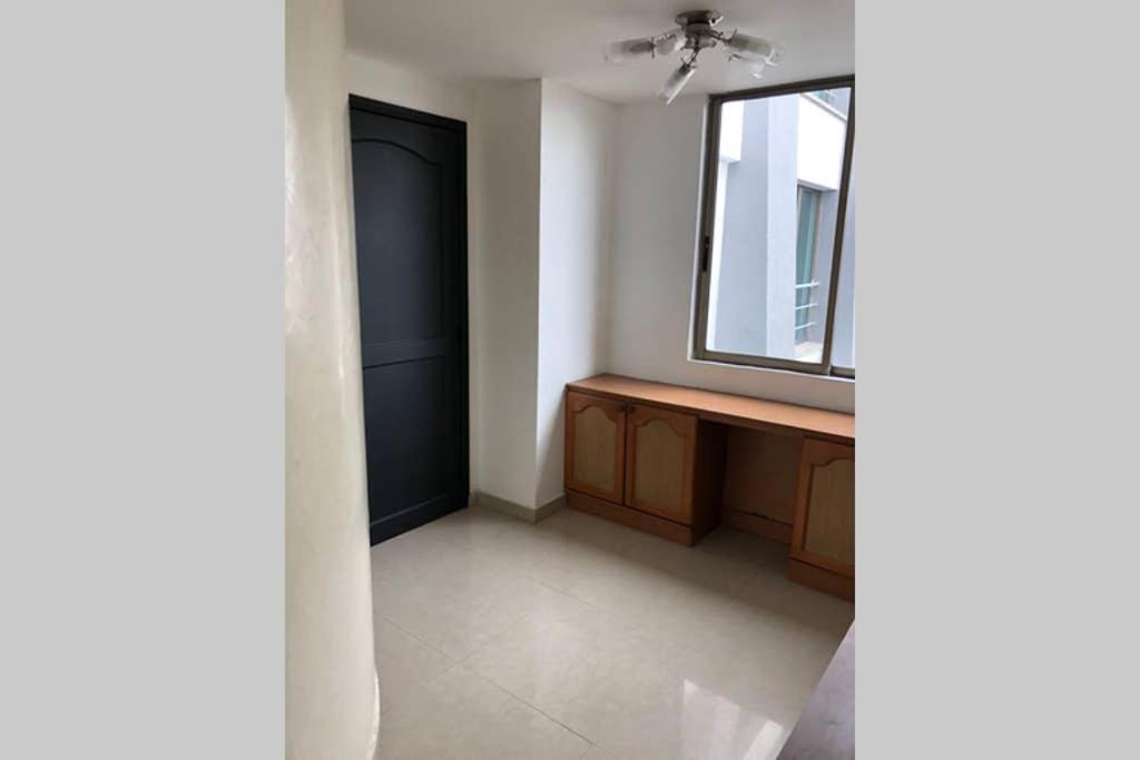 פריירה Apartamento Amoblado Con Excelente Ubicacion מראה חיצוני תמונה