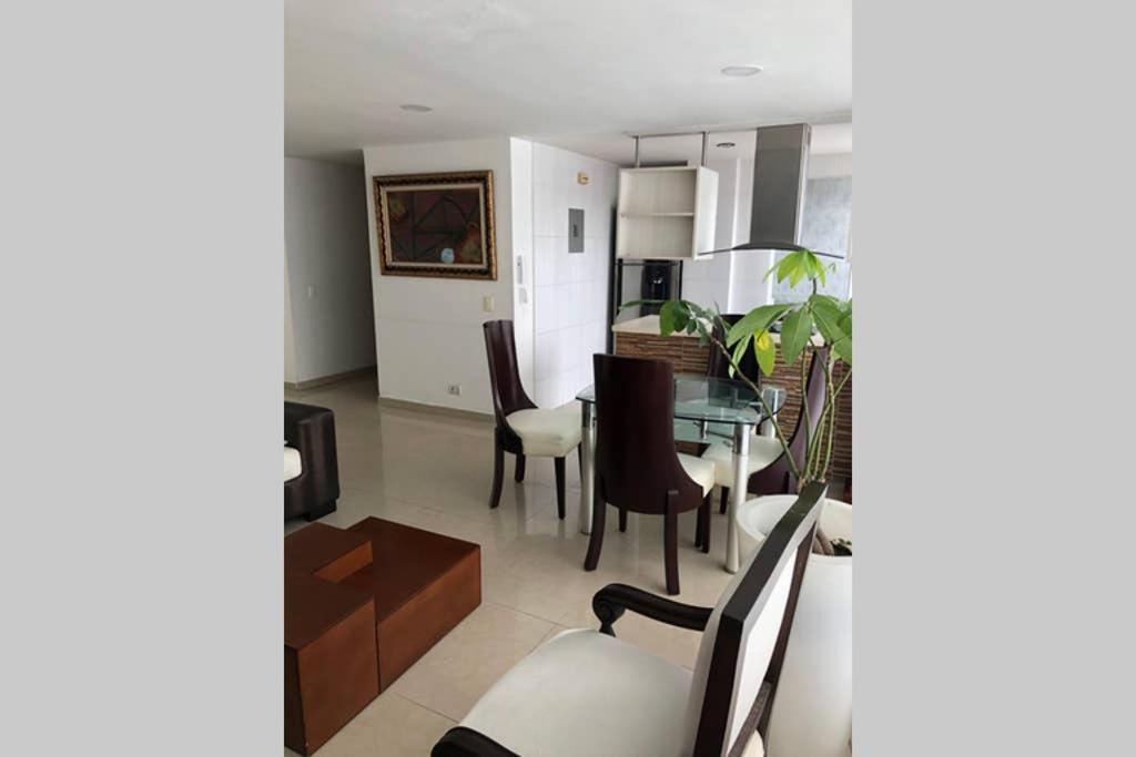 פריירה Apartamento Amoblado Con Excelente Ubicacion מראה חיצוני תמונה